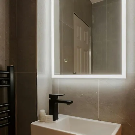 The Earl Leeson Street, Sonder By Marriott Bonvoy Otel 4*