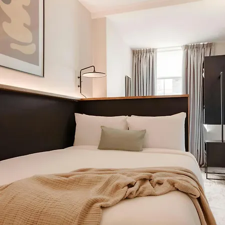 The Earl Leeson Street, Sonder By Marriott Bonvoy 4*