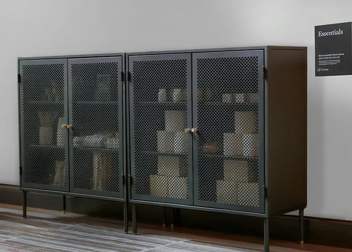 The Leeson Inn Hotel