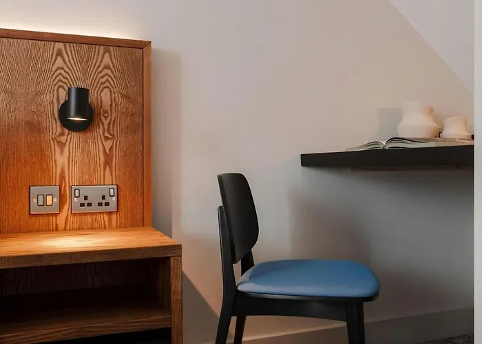 酒店 The Leeson Inn